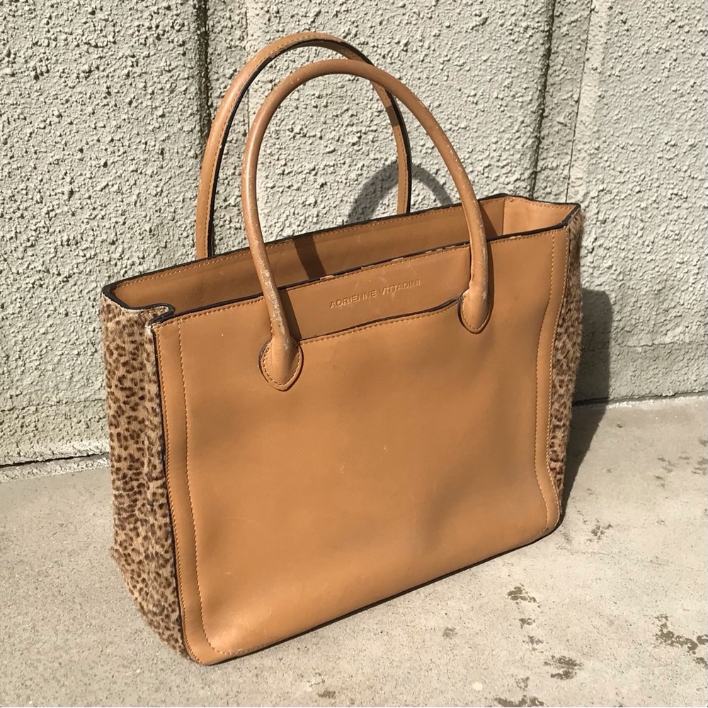 Adrienne Vittadini Hand Bag used